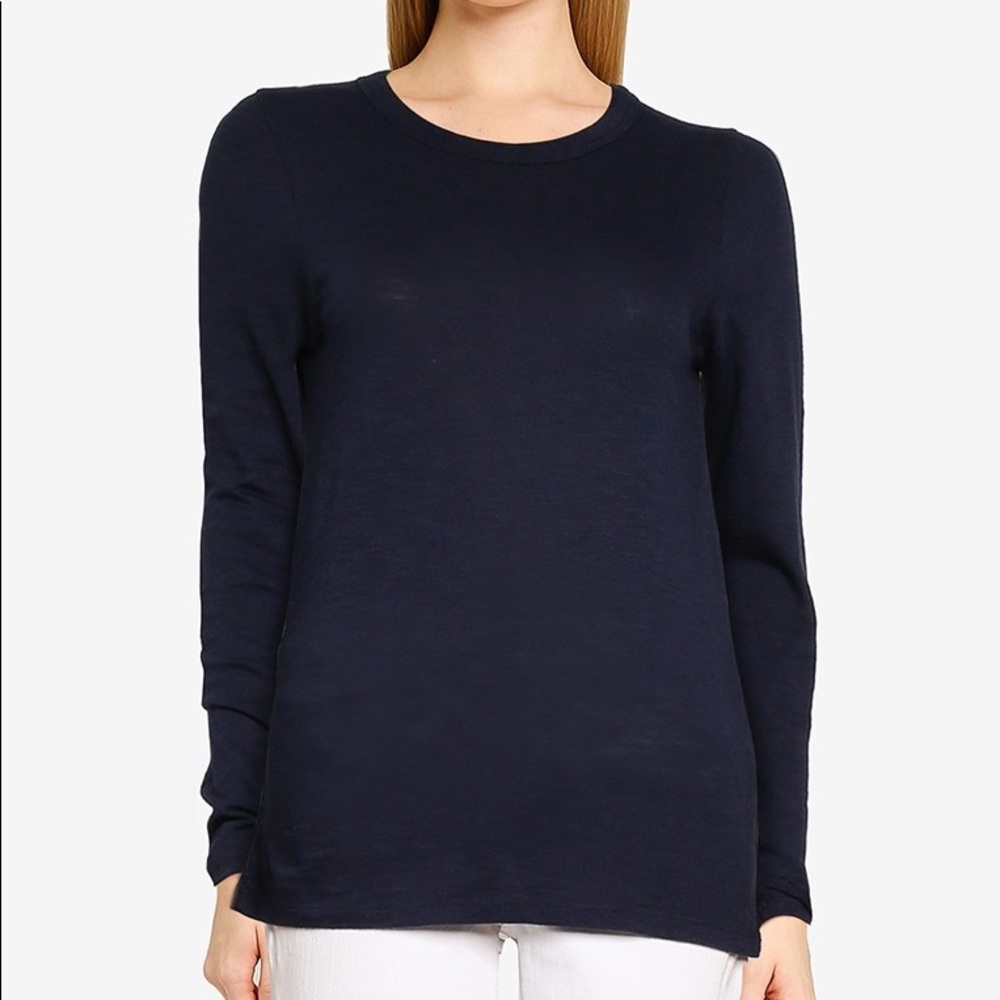 Banana Republic Slub Cotton Long Sleeve Navy Tee